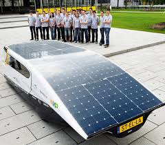 السيارات الشمسية