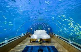 فندق تحت الماء